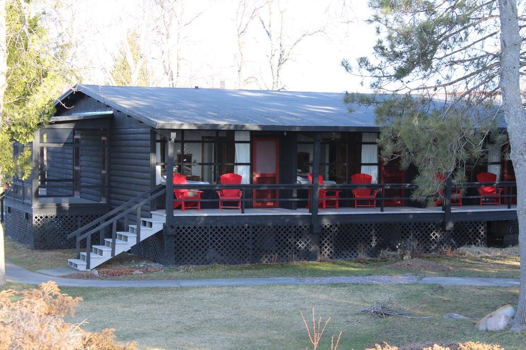 Killarney Mountain Lodge エクステリア 写真