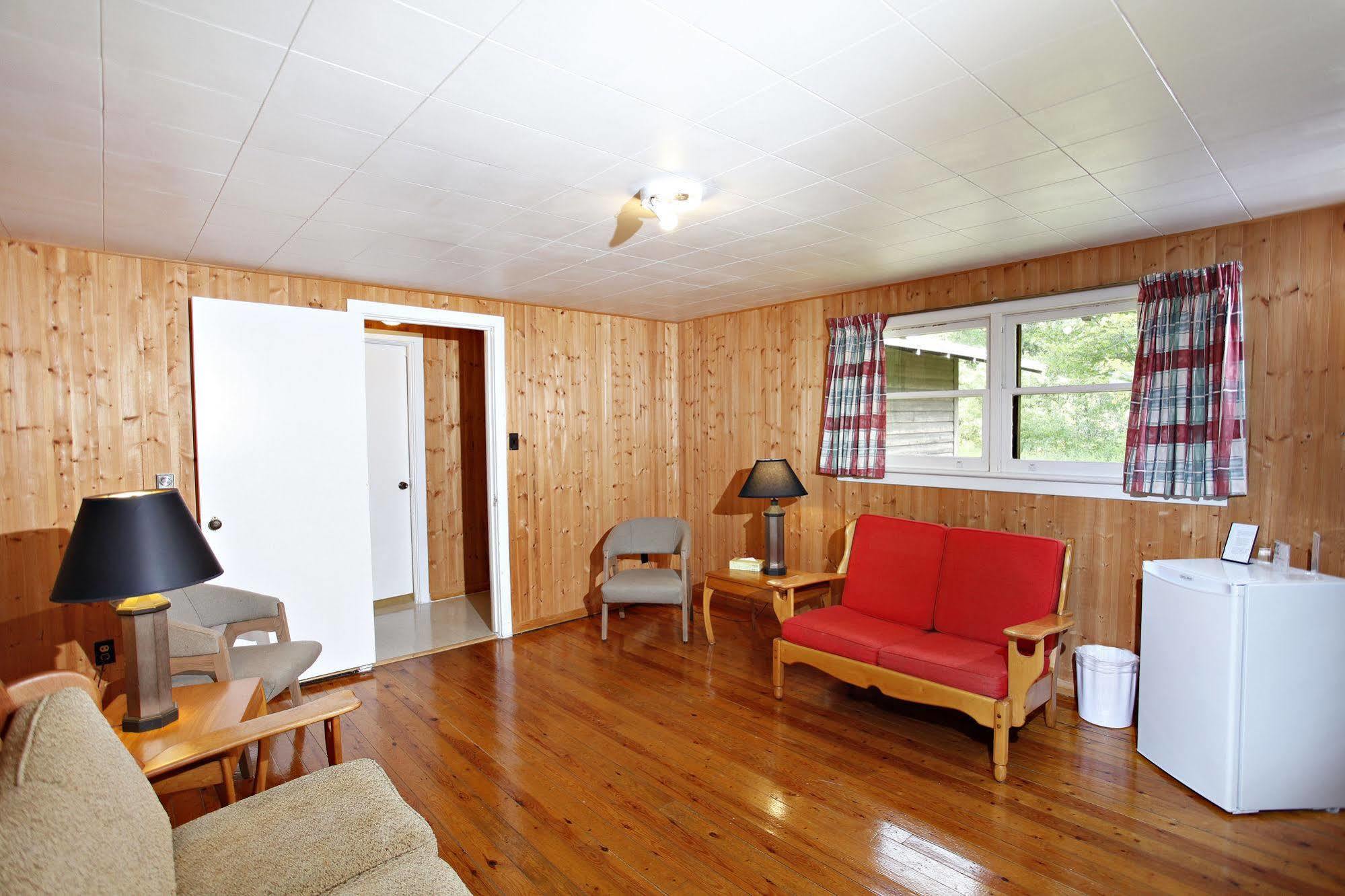 Killarney Mountain Lodge エクステリア 写真