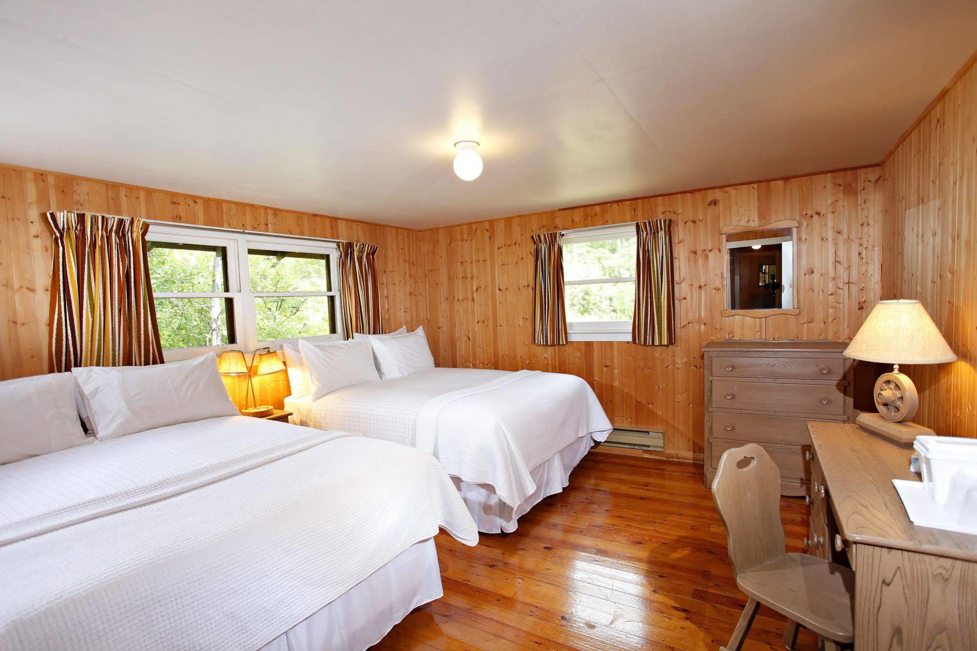 Killarney Mountain Lodge エクステリア 写真