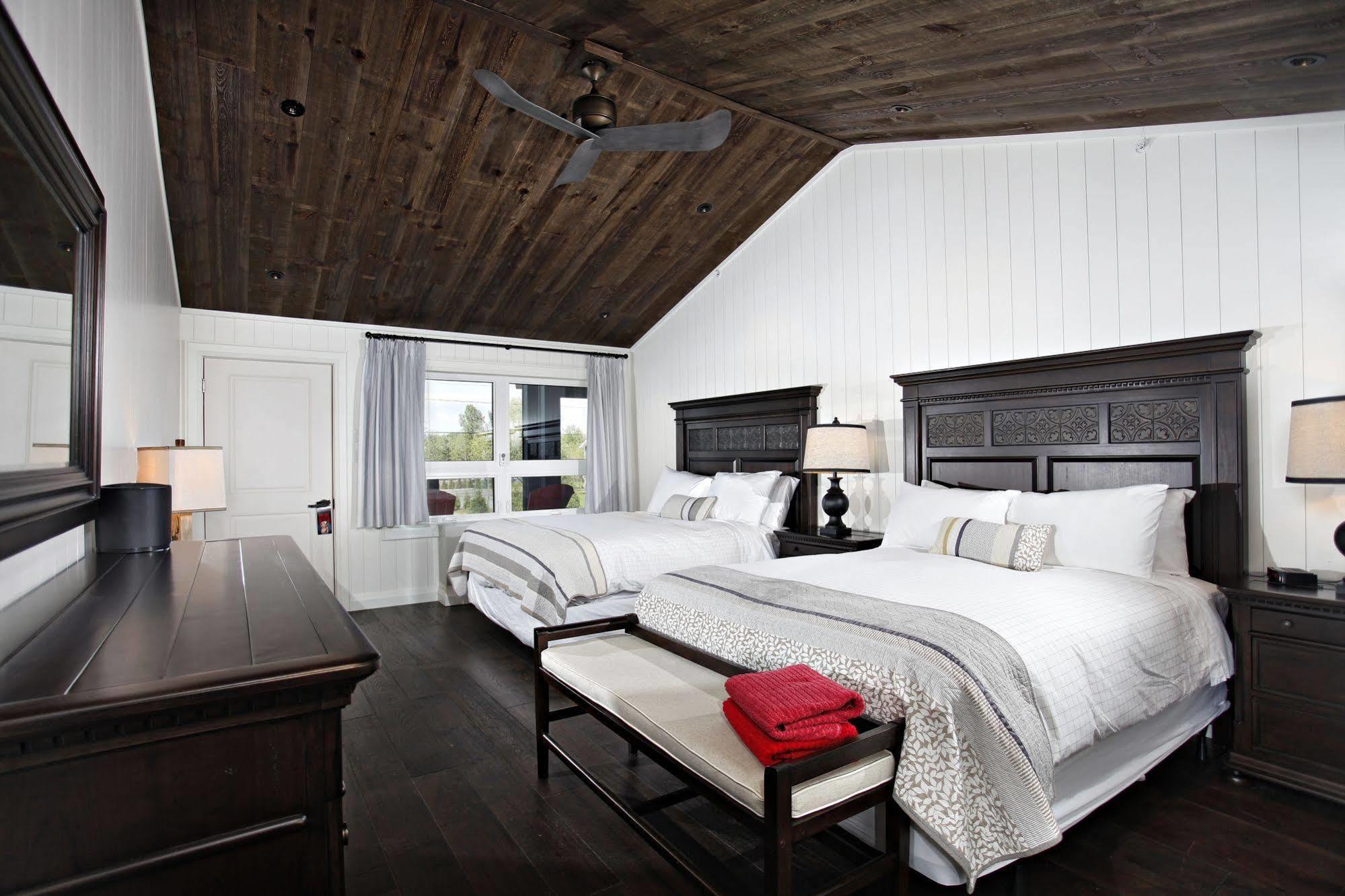 Killarney Mountain Lodge エクステリア 写真