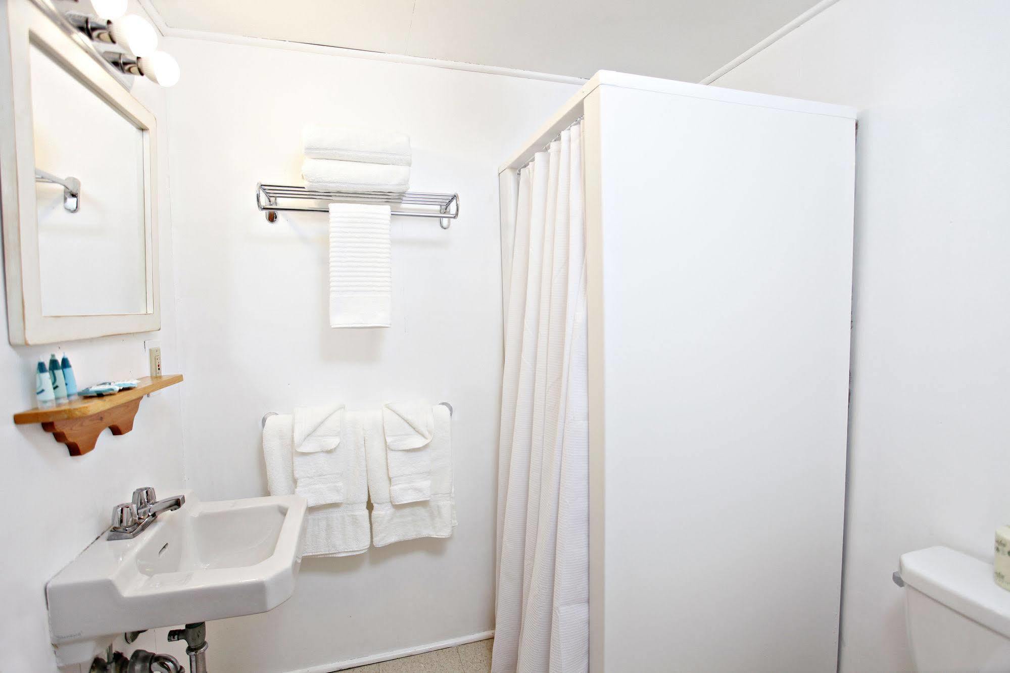Killarney Mountain Lodge エクステリア 写真